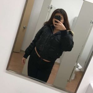 Meet your Posher, Haley